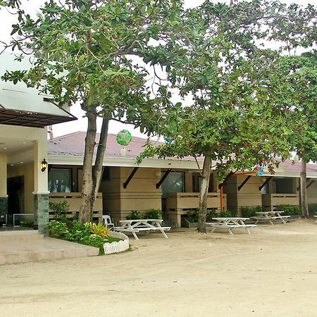 Bluefins Resort Lapu-Lapu City Exteriör bild