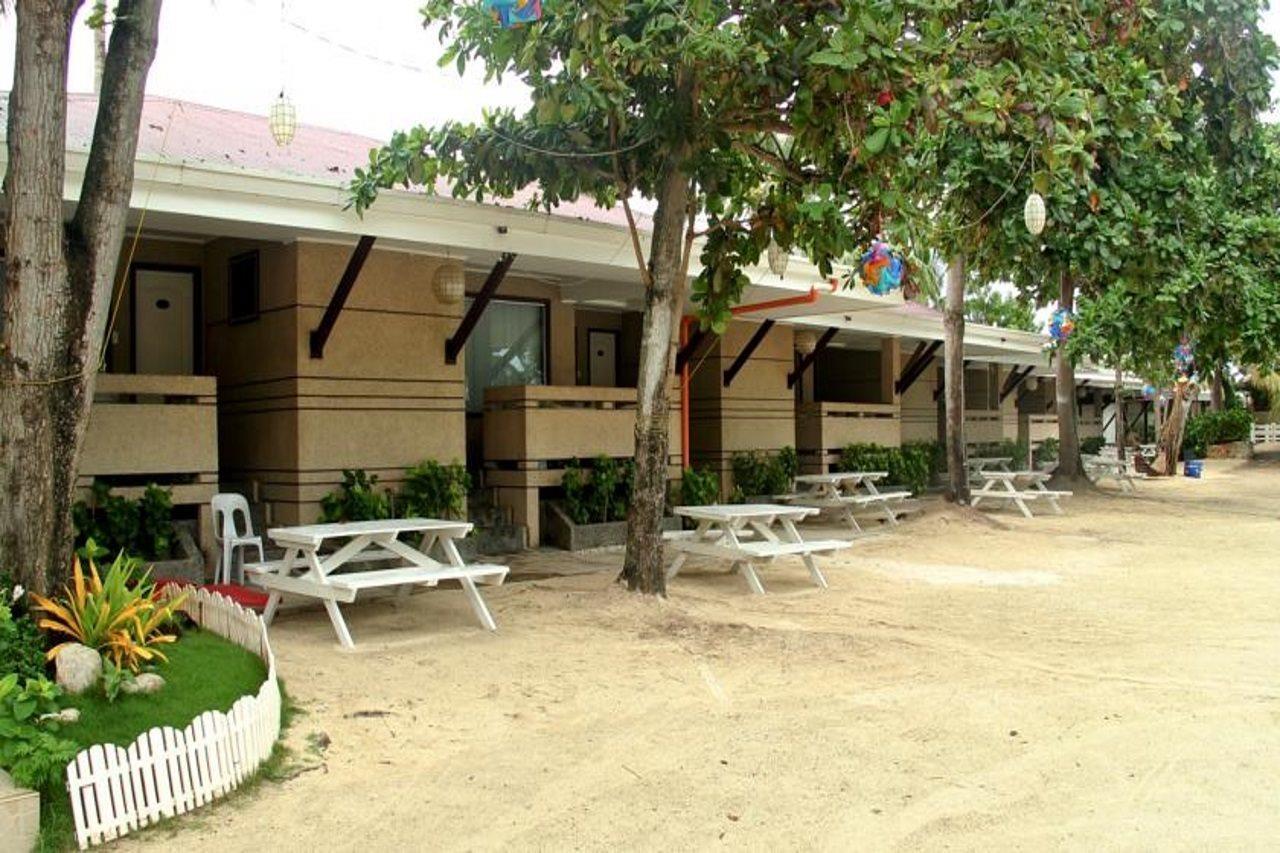 Bluefins Resort Lapu-Lapu City Exteriör bild